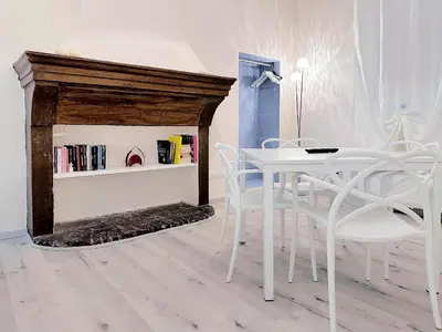 Biblioteca nell'appartamento