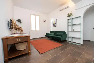 Area soggiorno di 230 - Casa di Ginny a Sestri Levante, 500 Metri dal Mare e spiaggia - PARCHEGGIO GRATIS INCLUSO NEW!