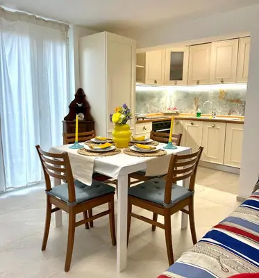 Cucina o angolo cottura di Cozy flat near the beach