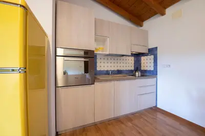 Cucina o angolo cottura di 270 - Le Yucche Country House, nel verde di Casarza, 15 Minuti d'auto dal Mare