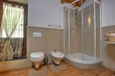 Bagno di 270 - Le Yucche Country House, nel verde di Casarza, 15 Minuti d'auto dal Mare