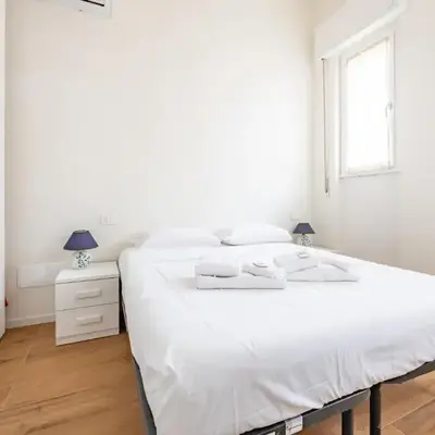 GuestHost - Deiva Marina Sea House! Functional Apartment