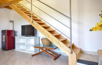 TV o dispositivi per l'intrattenimento presso 2 Bedroom Nice Home In Cogorno