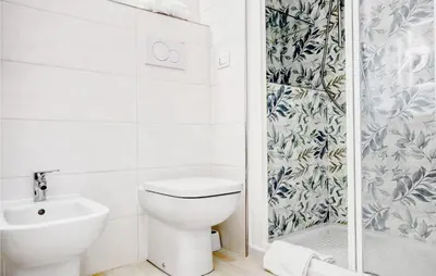 Bagno di 2 Bedroom Nice Home In Cogorno