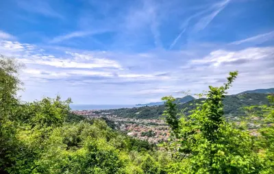 Paesaggio naturale nelle vicinanze della casa vacanze