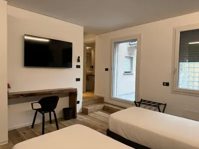 TV o dispositivi per l'intrattenimento presso AdisArtur Elegant B&B