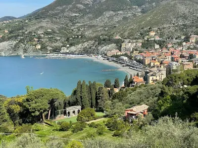 Paesaggio naturale nelle vicinanze della casa vacanze
