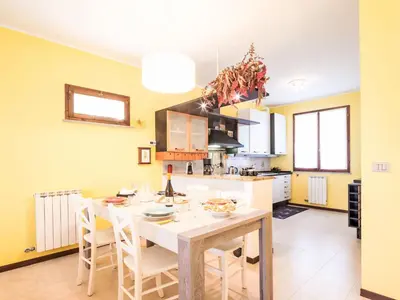 Cucina o angolo cottura di Apartment Villaggio 5 Terre-8 by Interhome
