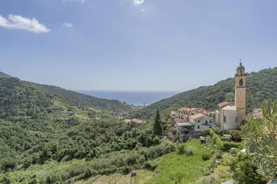 Paesaggio naturale nelle vicinanze della casa vacanze