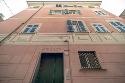 Planimetria di Il VICO dei CANTI ROSSI