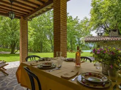 Giardino di Holiday Home La Moscella by Interhome