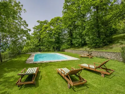 Piscina di Holiday Home La Moscella by Interhome o nelle vicinanze