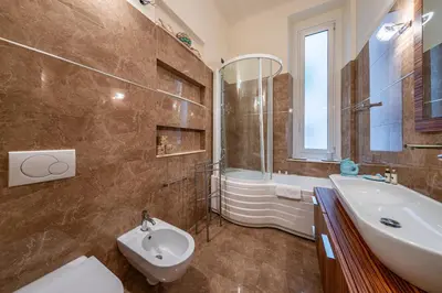 Bagno di RAPALLO BEACH HOUSE A due passi dal mare