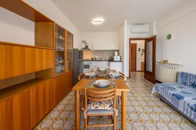 Cucina o angolo cottura di CASA FRANCESCA Luminoso, Wifi e Parcheggio