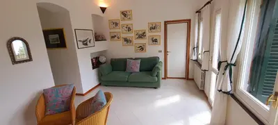 Area soggiorno di Private Parking, Terrace, Quite near the Sea