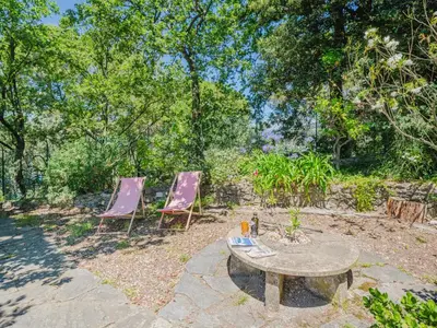 Giardino di Apartment La Ginestra by Interhome