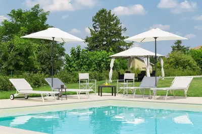 Piscina di Casale Auriga - Oltrepo' Pavese o nelle vicinanze