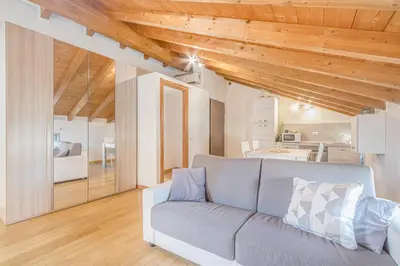 Cucina o angolo cottura di Stazione 200m - Wifi - Aria condizionata - Smart TV