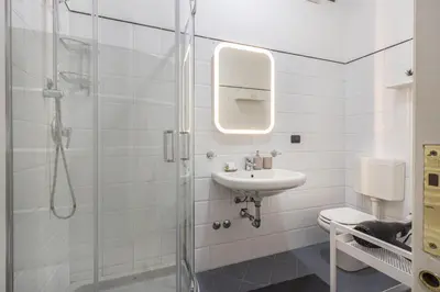 Bagno di VISTA DUOMO, 4 persone, WiFi, Aria condizionata, Smart TV