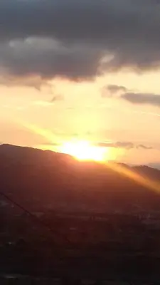 Alba o tramonto visti dall'interno della casa vacanze o dai dintorni