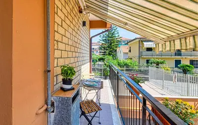 Balcone o terrazza di 1 Bedroom Lovely Apartment In Lavagna