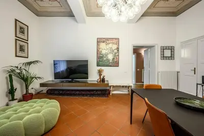 TV o dispositivi per l'intrattenimento presso Art&Design Boutique Apartment near Ghirlandina