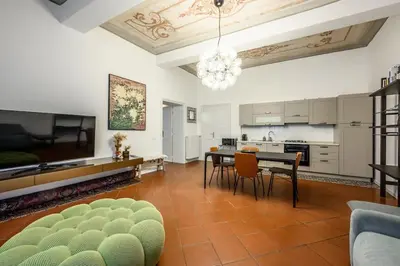 Cucina o angolo cottura di Art&Design Boutique Apartment near Ghirlandina