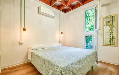 Letto o letti in una camera di Cozy Home In Deiva Marina With Wifi
