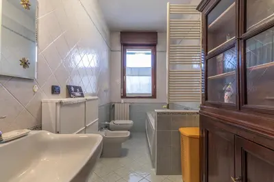 Bagno di Suite Magenta - Affitti Brevi Italia