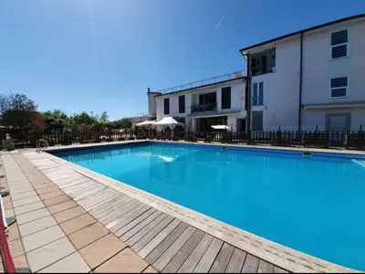 Piscina di La casa nella Valle o nelle vicinanze