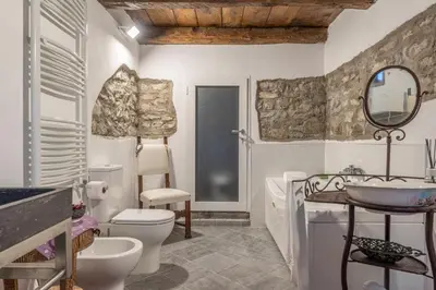 Bagno di Orazio Liberty House,Lunigiana, Nature