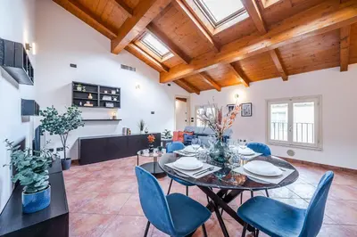 Area soggiorno di Casa Luce - bright, stylish and central