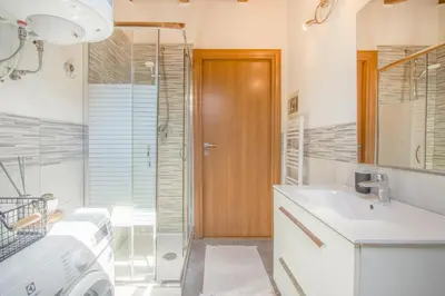 Bagno di Stazione a 200m - Centro - Easy Parma Stay