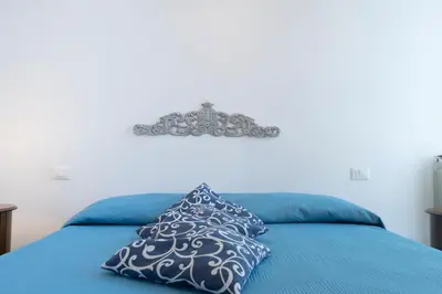 Letto o letti in una camera di 281 - Casa Bouganville Sestri Levante, 12minuti a piedi dal Mare e dal Centro
