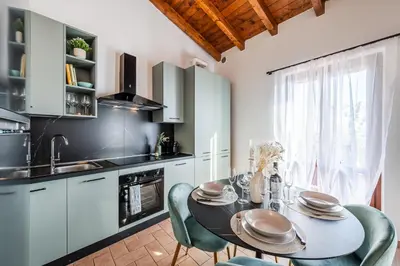Cucina o angolo cottura di Green Hill Maranello, Vista e Relax