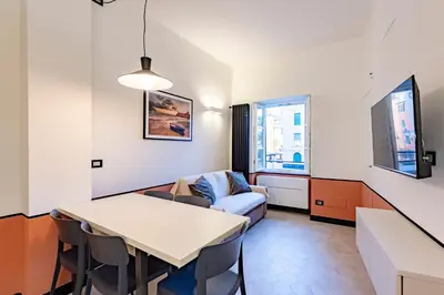 Area soggiorno di JOIVY Bright 2BR flat, moments from the beach
