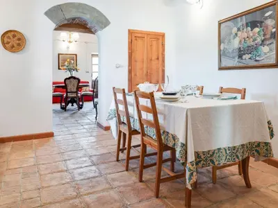 Area soggiorno di Tuscan Haven- Spacious Home