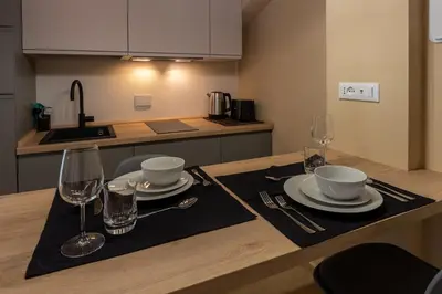 Cucina o angolo cottura di Bright Hall apartment Reggio Emilia Centro Storico