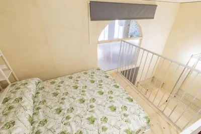 Letto o letti in una camera di Società mutuo soccorso, Levanto