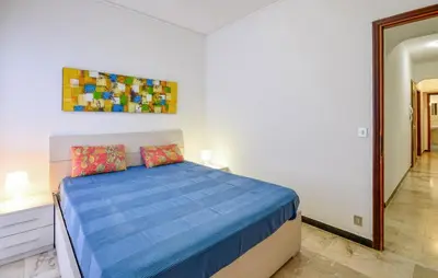 Letto o letti in una camera di 2 Bedroom Lovely Apartment In Moneglia
