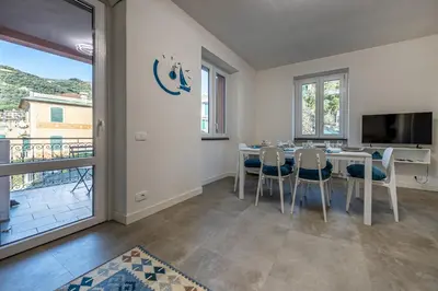 TV o dispositivi per l'intrattenimento presso CASA GINESTRA Vacanza tra mare e cielo