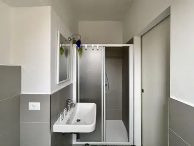 Bagno di Inn Borromeo - Pavia City - by HOST4U