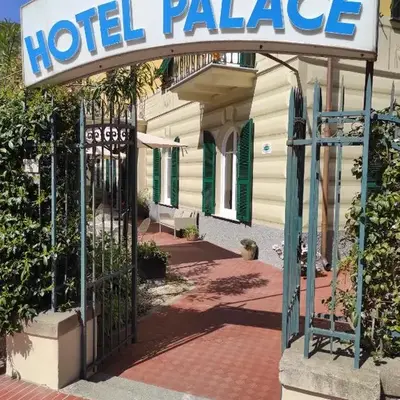 Hotel Palace