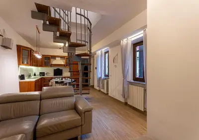 Cucina o angolo cottura di 100 Mq, Free Parking, Charming House Ponte Coperto