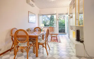 Balcone o terrazza di 2 Bedroom Awesome Apartment In Chiavari