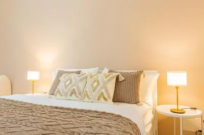 Letto o letti in una camera di Fleming Ospedale 300Mt Wifi Aria condizionata Free parking