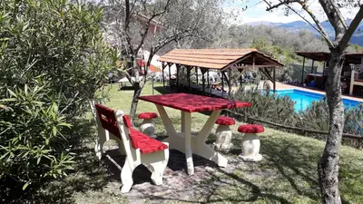Piscina di La Casa Rosa o nelle vicinanze