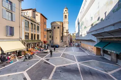 Ospiti di GuestHost - Piazza San Bartolomeo Bright&Comfy Apt x4