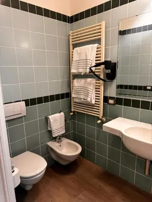 Bagno di Confidence Hotel Parma