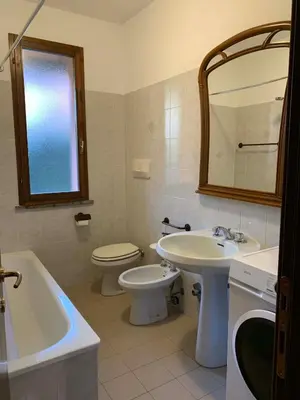 Bagno di La Casa 44